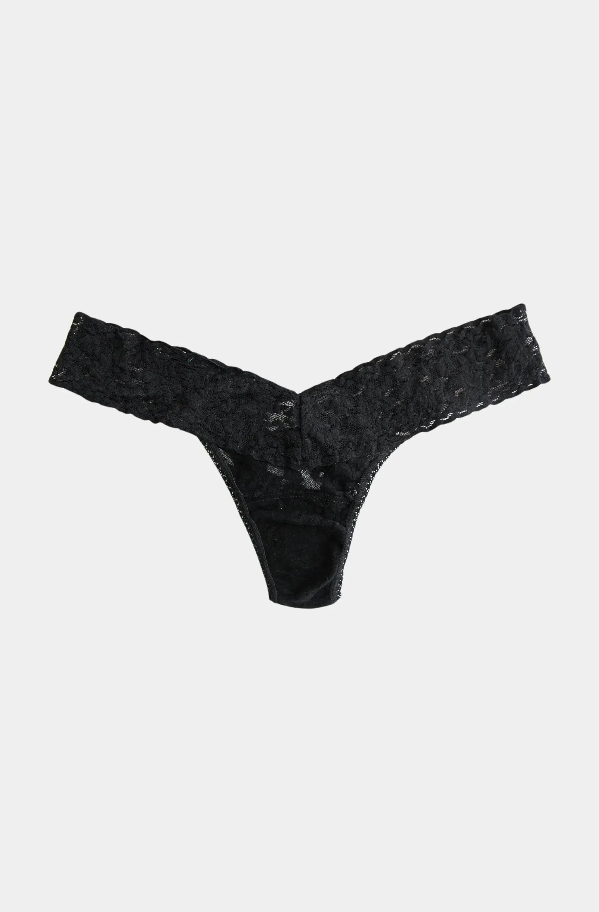 Signature Lace Low Rise Thong