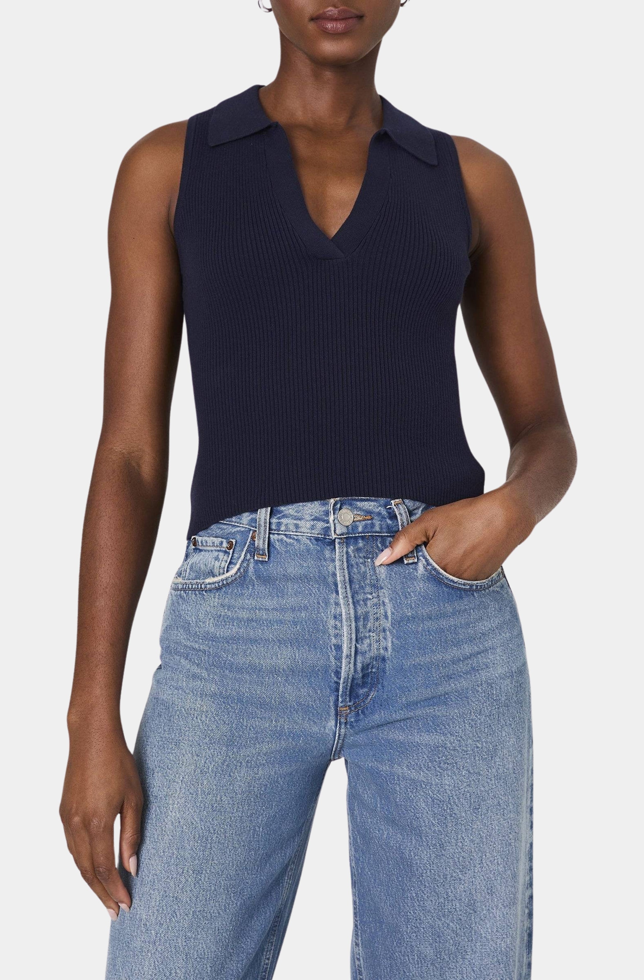 Mozza V Neck Sleeveless Sweater
