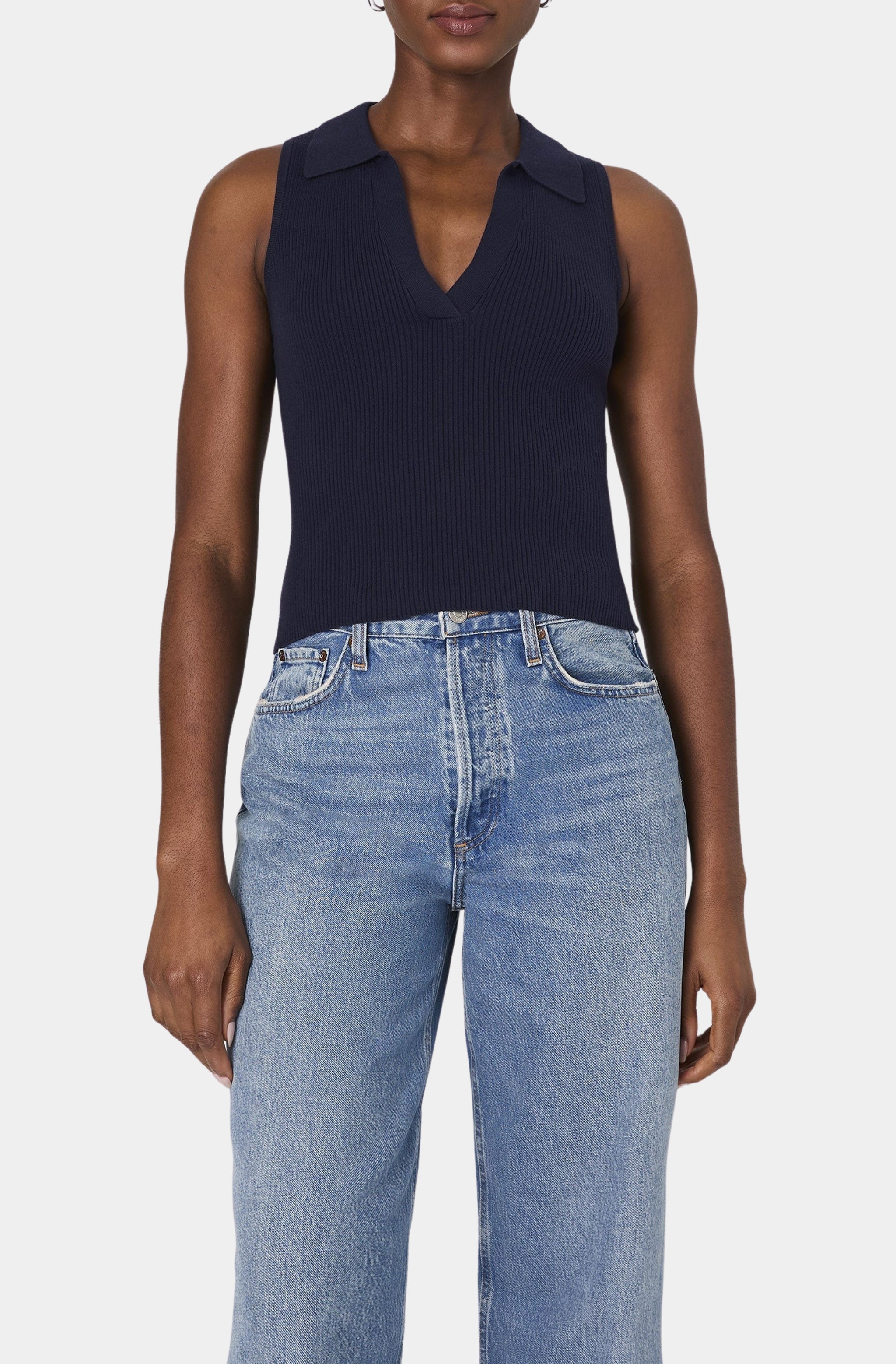 Mozza V Neck Sleeveless Sweater