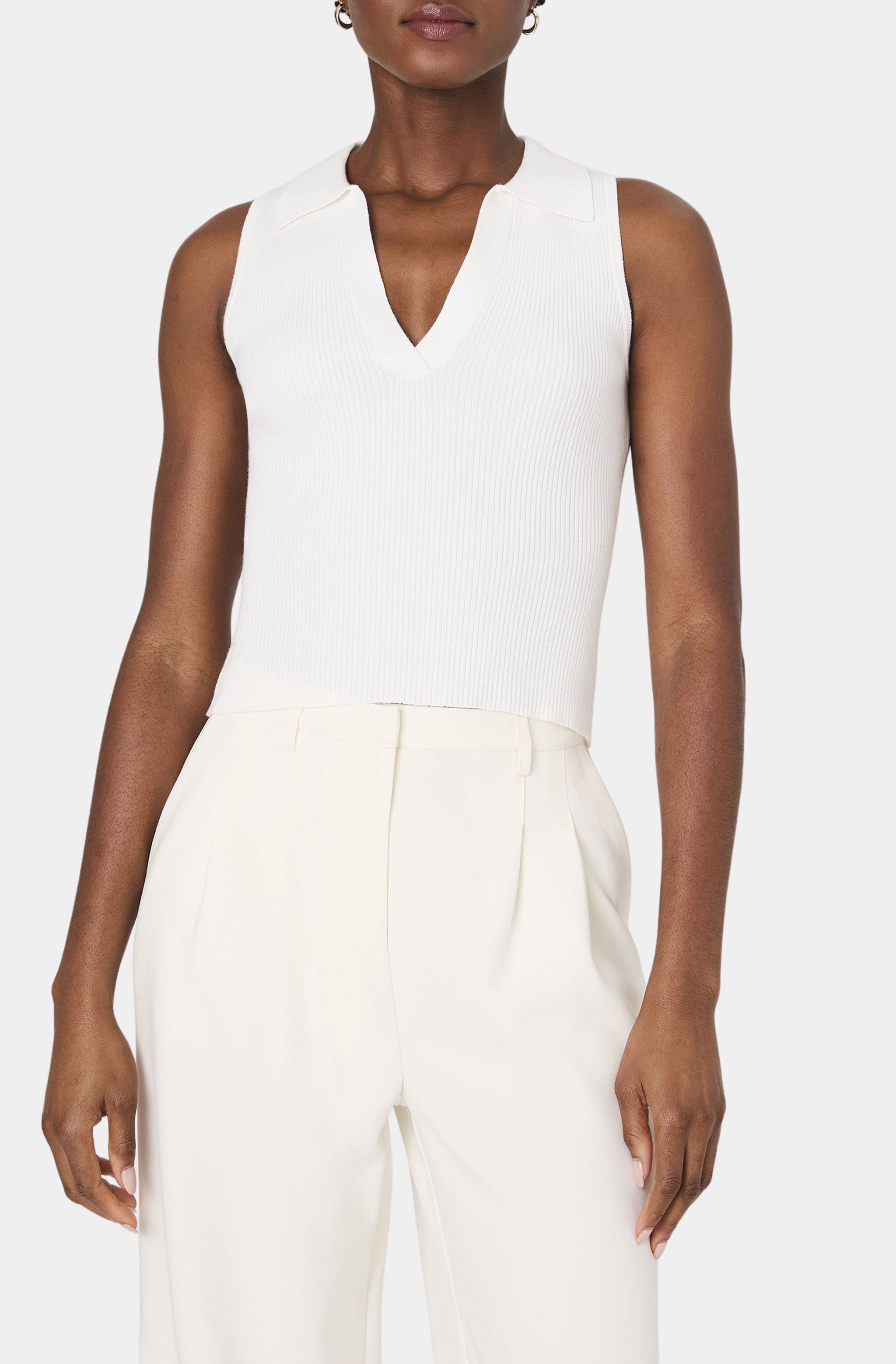 Mozza V Neck Sleeveless Sweater