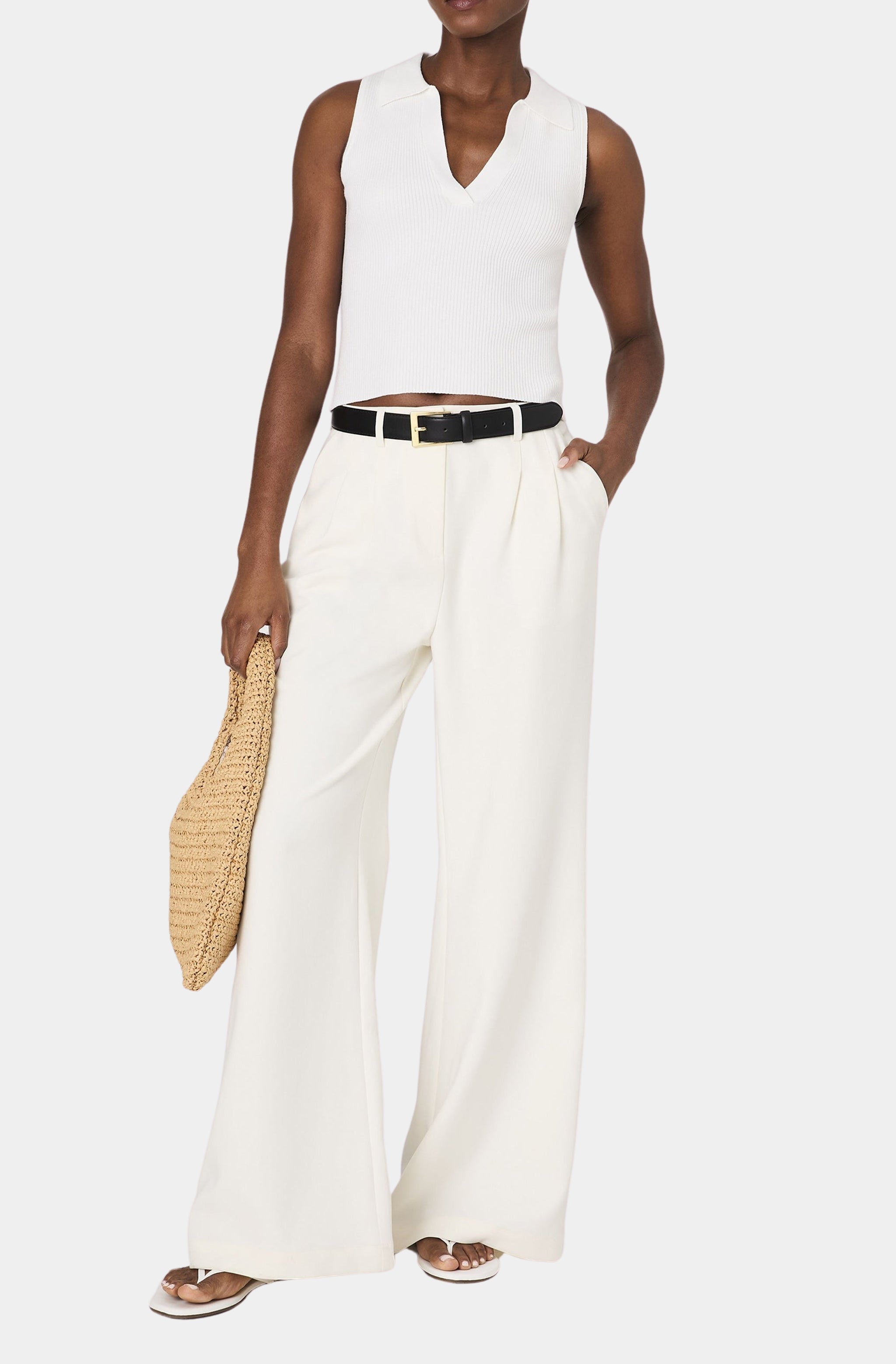 Mozza V Neck Sleeveless Sweater