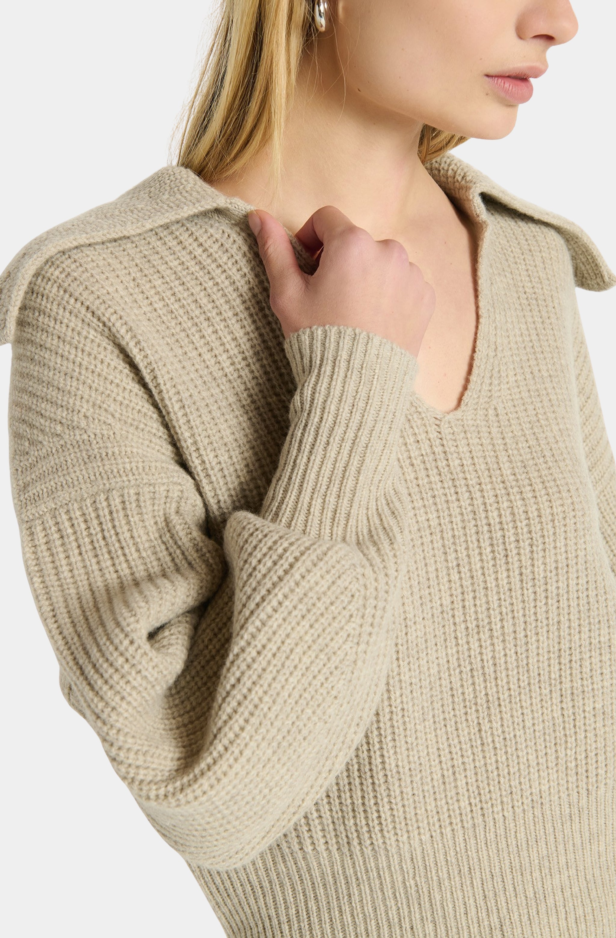 Ashton Collared Pullover