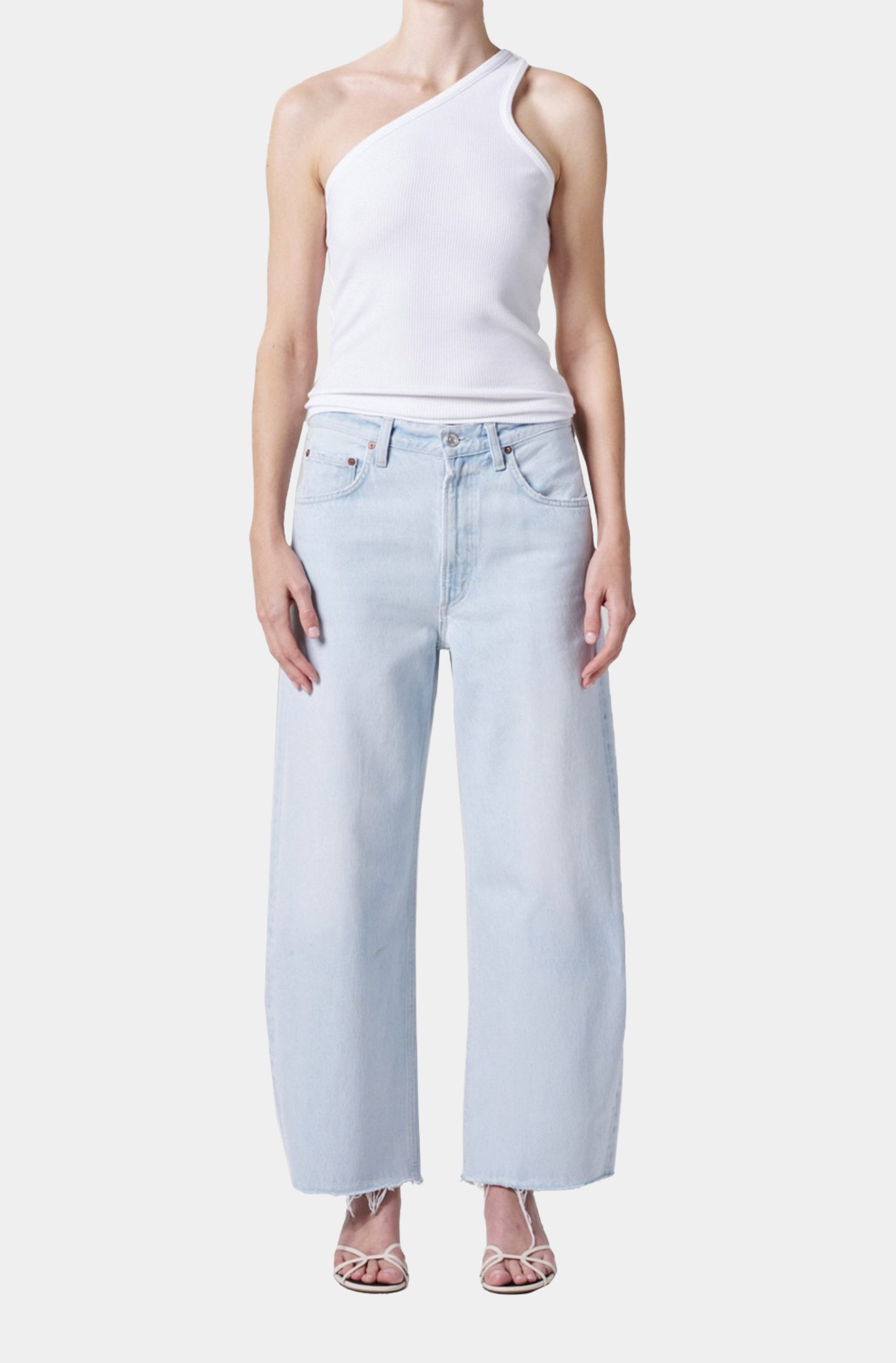 Low Curve Fray Pants