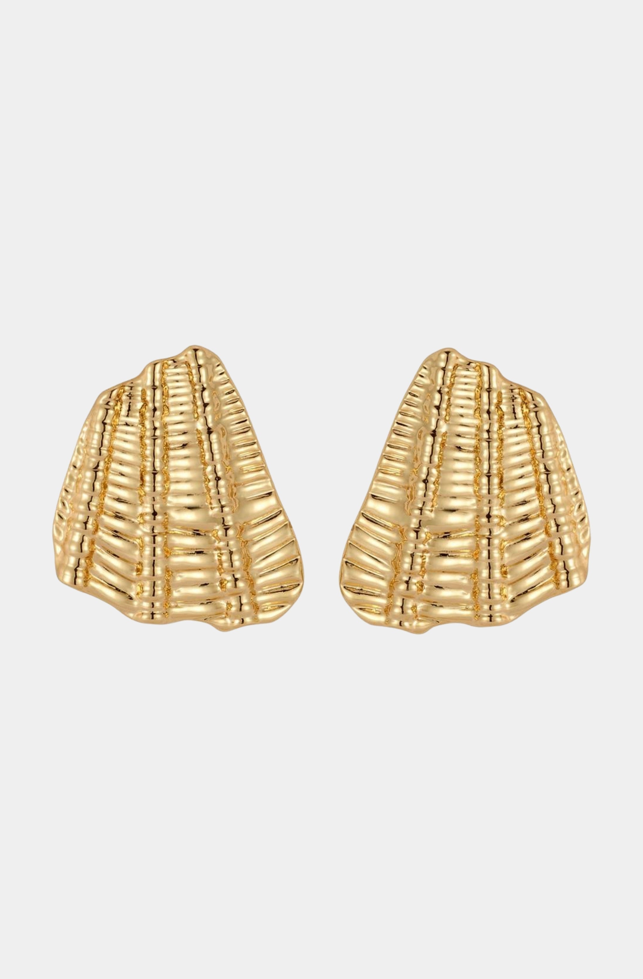 Nellie Studs