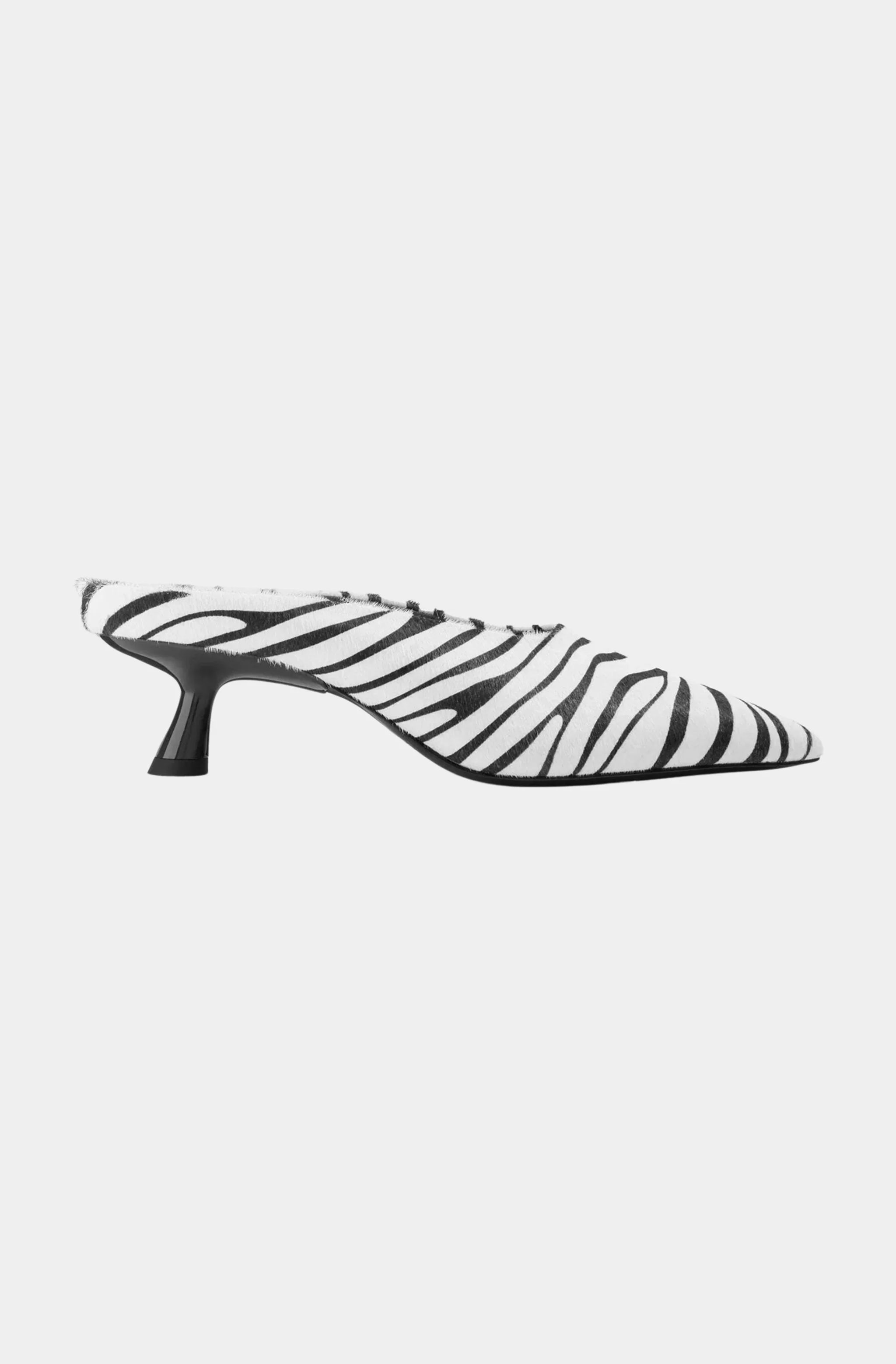 Haircalf Pointed Gala Mule