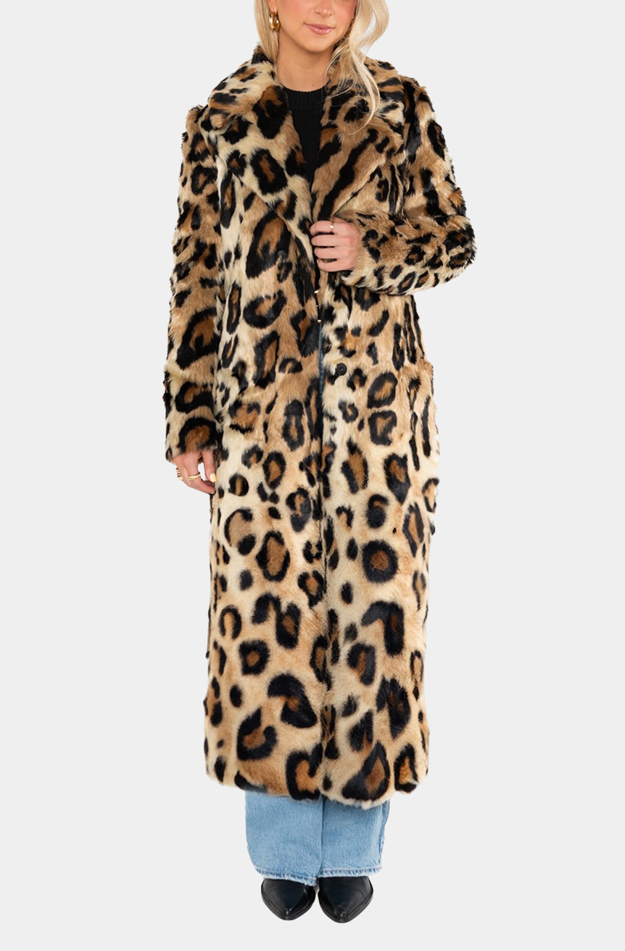Miss Cindy Overcoat