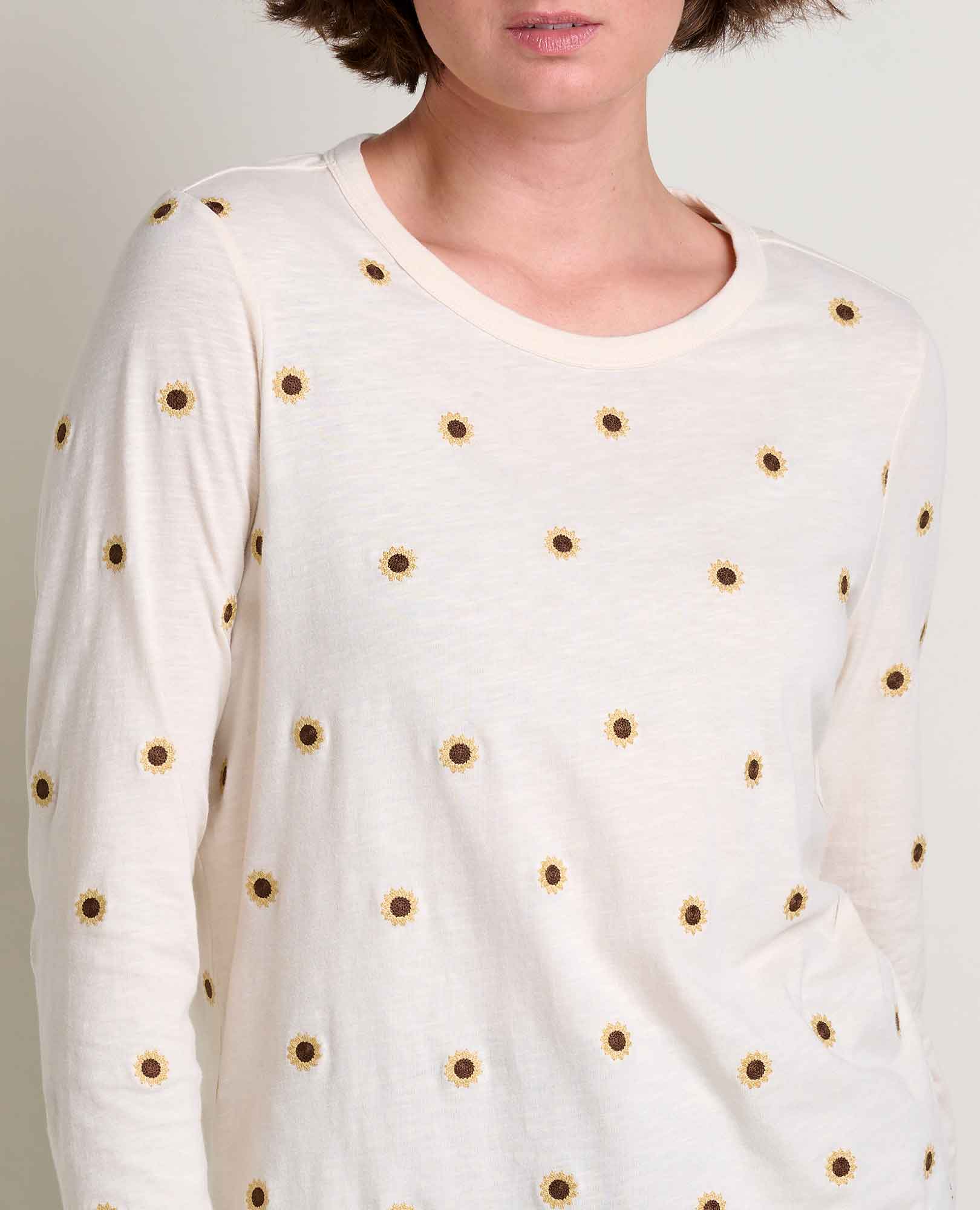 Women's Primo Long Sleeve Crew Embroidered