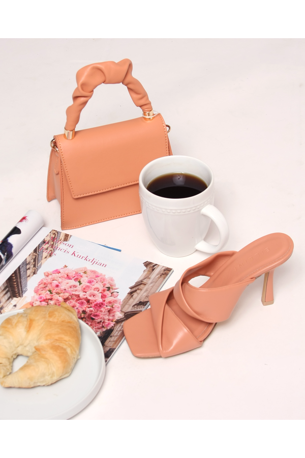 Hemline Exclusive Ziggy Heel